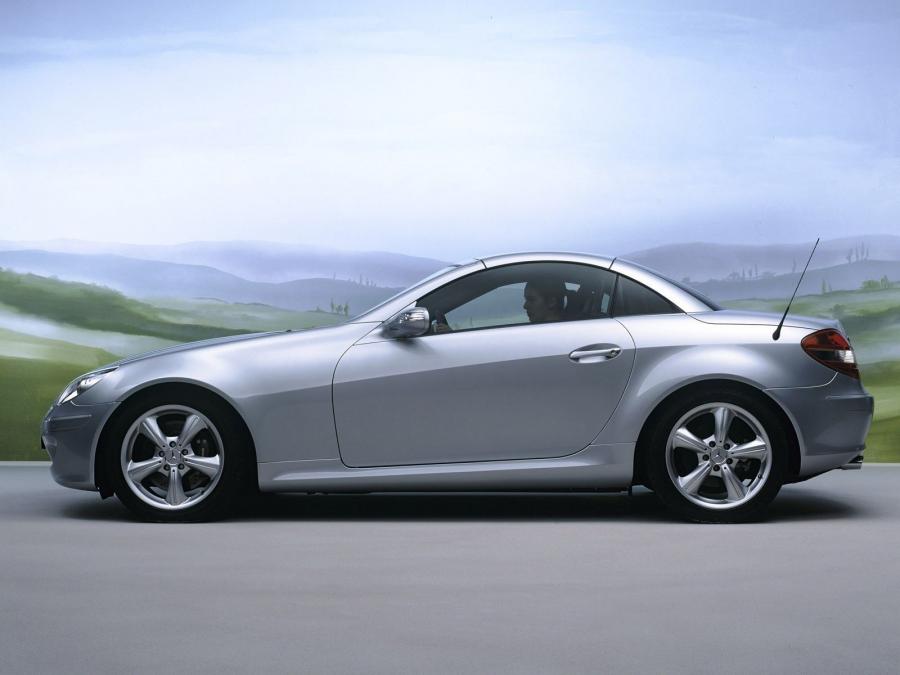  Mercedes-Benz SLK350 2005 года  (фото 40 из 103)